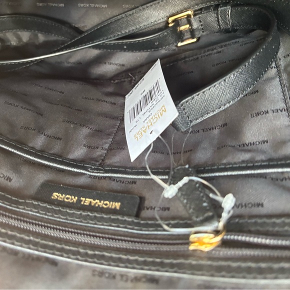 Michael Kors Ciara Large Saffiano Leather Satchel - Picture 5 of 8